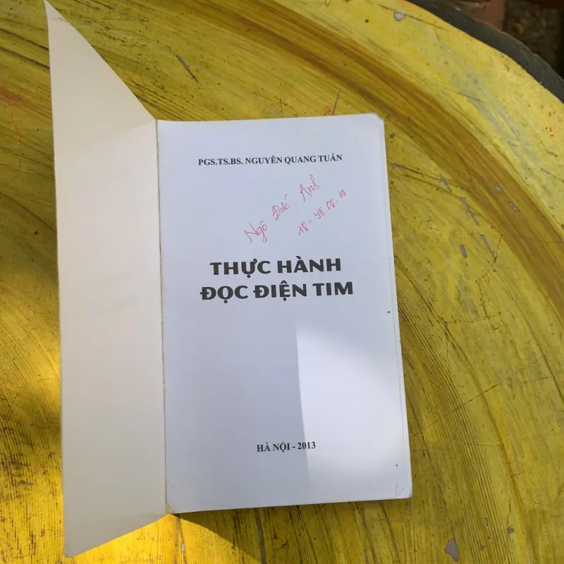 COMBO CHẨN ĐOÁN VÀ ĐIỀU TRỊ SUY TIM & THỰC HÀNH ĐỌC ĐIỆN TIM 786452