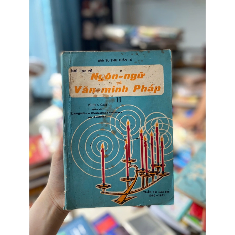 NGÔN NGỮ VÀ VĂN MINH PHÁP 471852