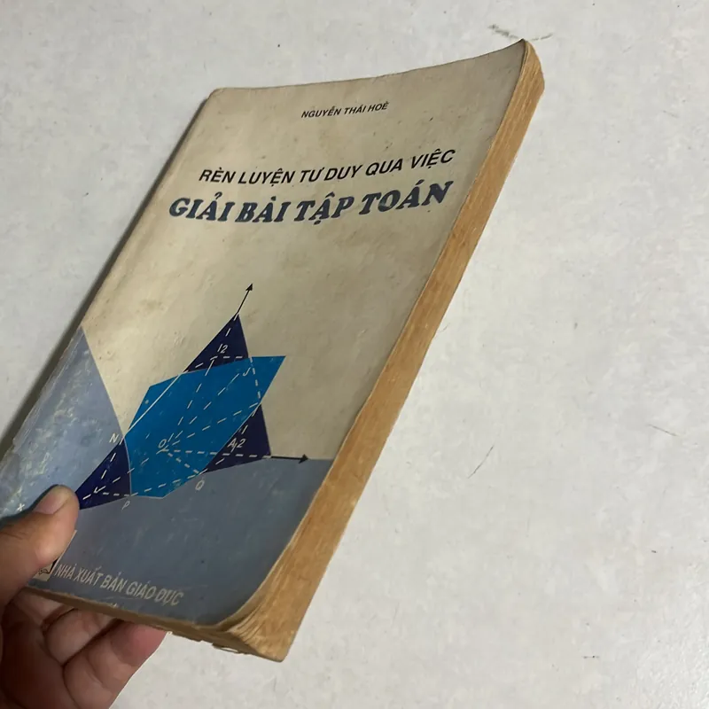 Rèn luyện tư duy qua việc giải bài tập toán - Nguyễn Thái Hoè - 1997s 595537