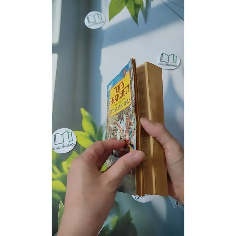 [MIỄN PHÍ BỌC SÁCH] [XƯA] Interesting Times (1994) - Terry Pratchett 1027167