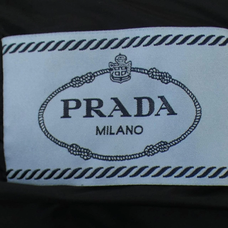 【Mã giảm giá】Áo khoác lông vũ PRADA 635328