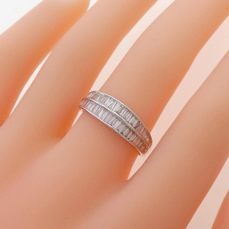 Nhẫn kim cương K18WG 0.80CT - Hàng hiệu chính hãng 851070