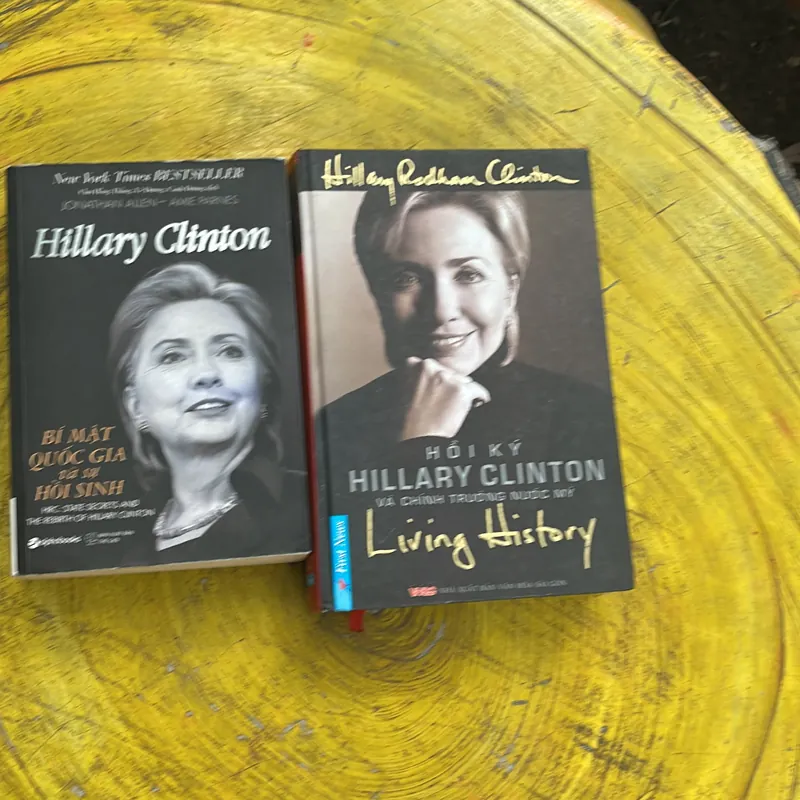 COMBO HILARY CLINTON: BÍ MẬT QUỐC GIA HỒI SINH & HỒI KÝ 736271