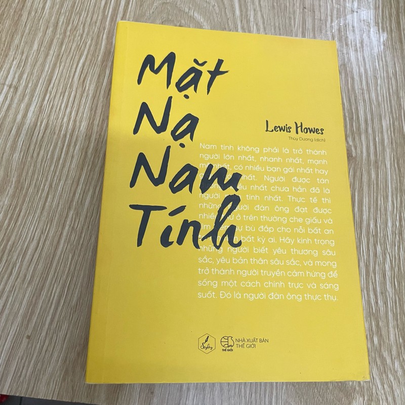 Mặt nạ nam tính Còn mới 181925