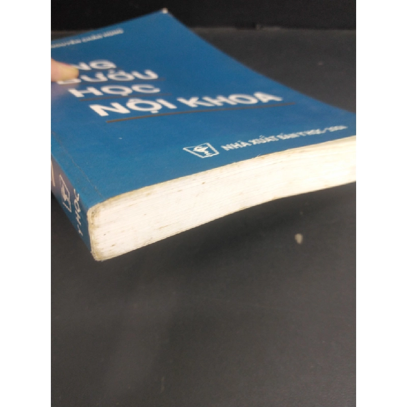 Ung bướu học nội khoa mới 80% bẩn bìa, ố nhẹ, tróc bìa, tróc gáy, có chữ ký 2004 HCM2811 Nguyễn Chấn Hùng GIÁO TRÌNH, CHUYÊN MÔN 353572