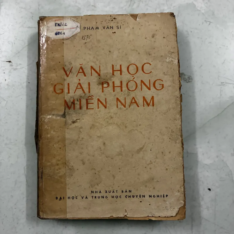 Văn học giải phóng miền Nam 1024698