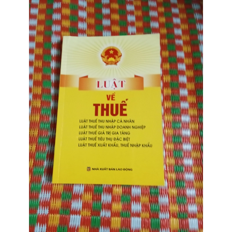 Luật Về Thuế. 527474