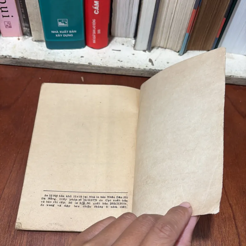 II Văn Học Nước Ngoài: Những Bức Thư Không Gửi - AĐEN CUTUI - 1987 765457