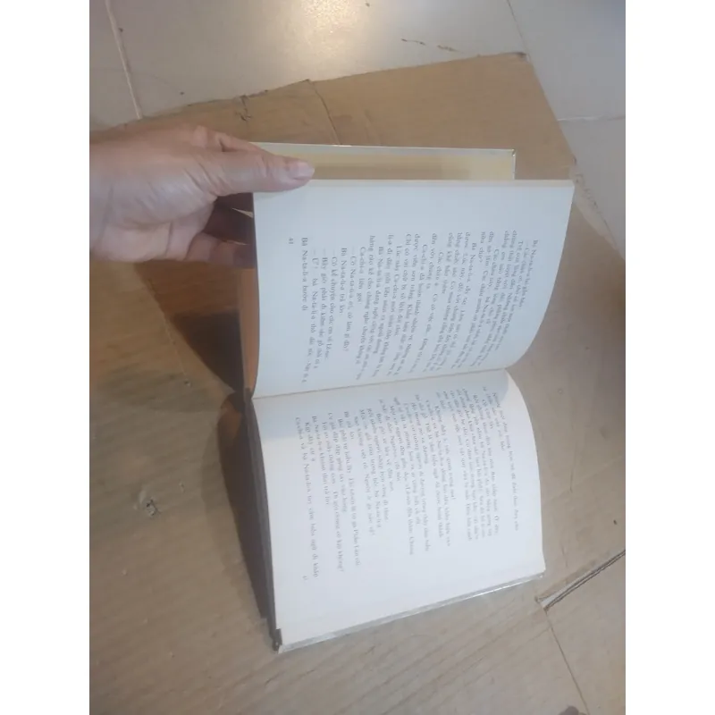 Những mẩu chuyện về Lê Nin 688026