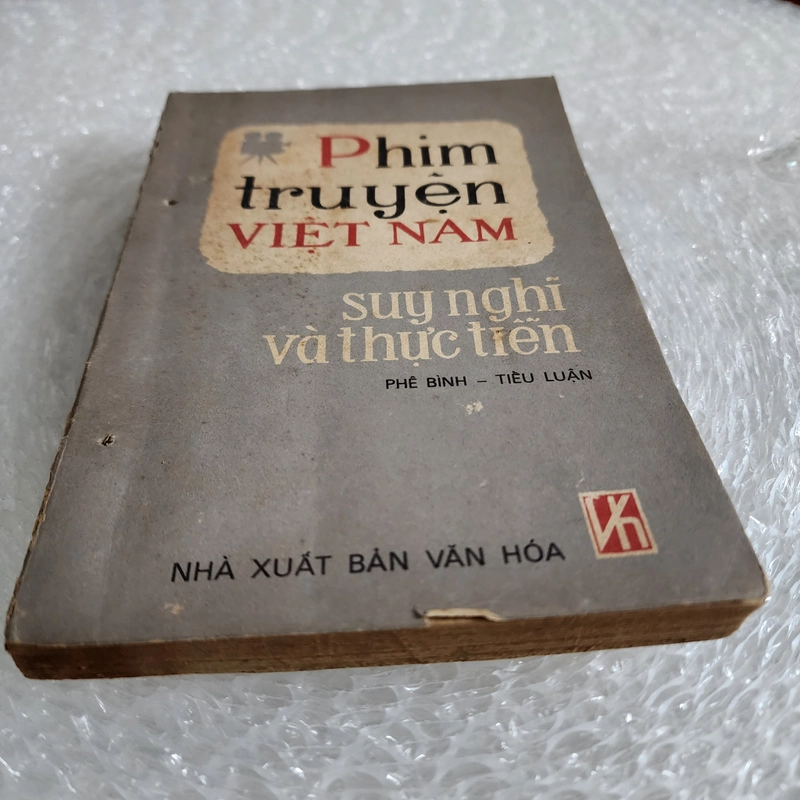 Phim truyện Việt Nam suy nghĩ và thực tiễn | nhiều tác giả 519881