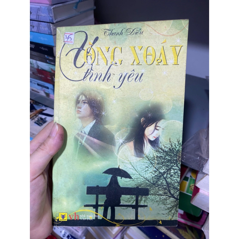 Sách Vòng xoáy tình yêu 552065