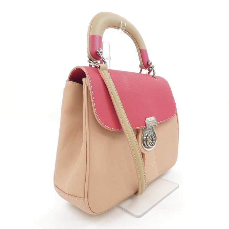 Túi BURBERRY 658843