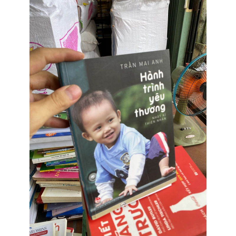 Sách hành trình yêu thương Nhật kí thiện nhân 308026
