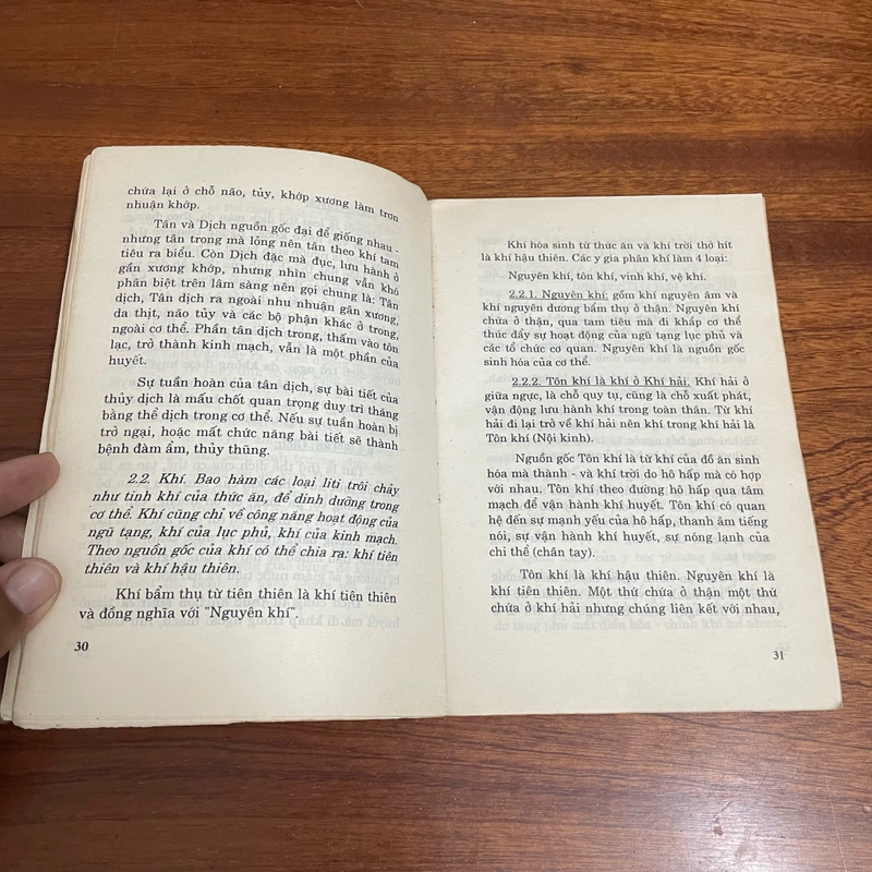 II Sức Khoẻ: Điều Trị Hen Phế Quản - PTS. BS. Dương Trọng Hiếu - 1996 494141