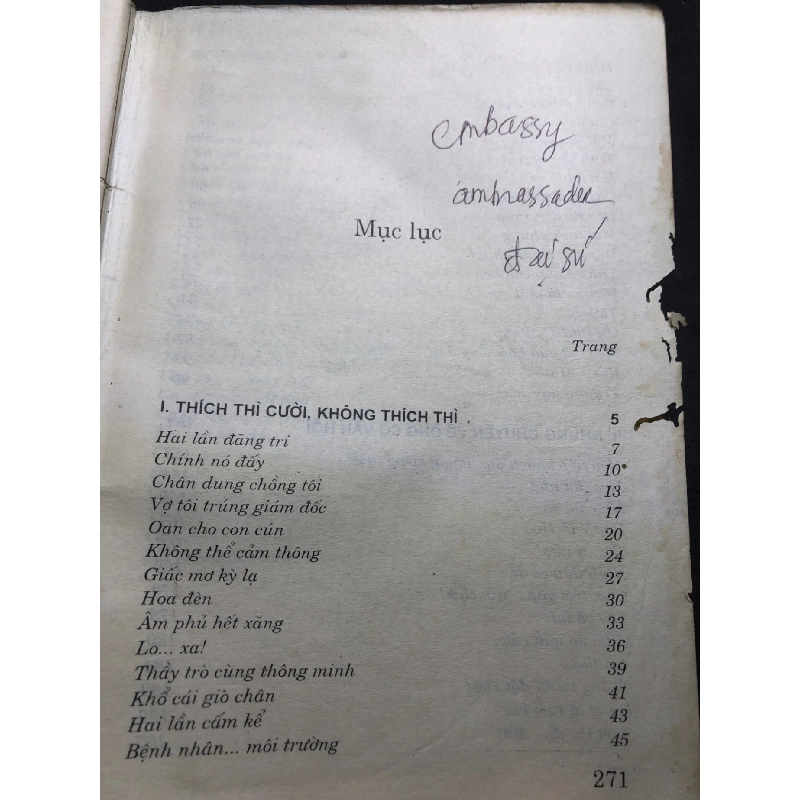 Trường dạy yêu 1998 mới 50% ố bẩn bụng xấu Đoàn Trúc Quỳnh HPB0906 SÁCH VĂN HỌC 915579