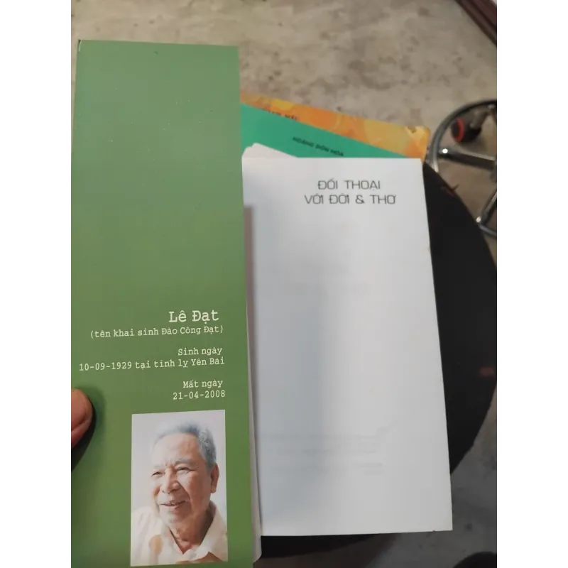 Đối thoại với đời và thơ của Lê Đạt  1023865