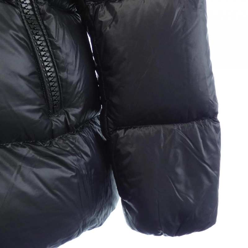 Áo khoác lông vũ MONCLER 639991