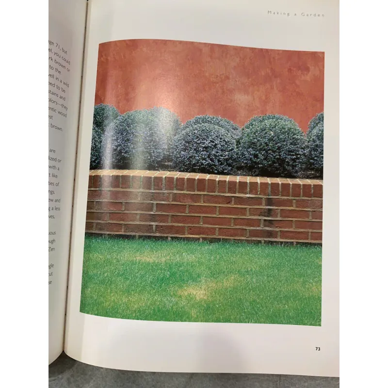 ZEN IN YOUR GARDEN (THIỀN TRONG VƯỜN CỦA BẠN) - JENNY HENDY 752173