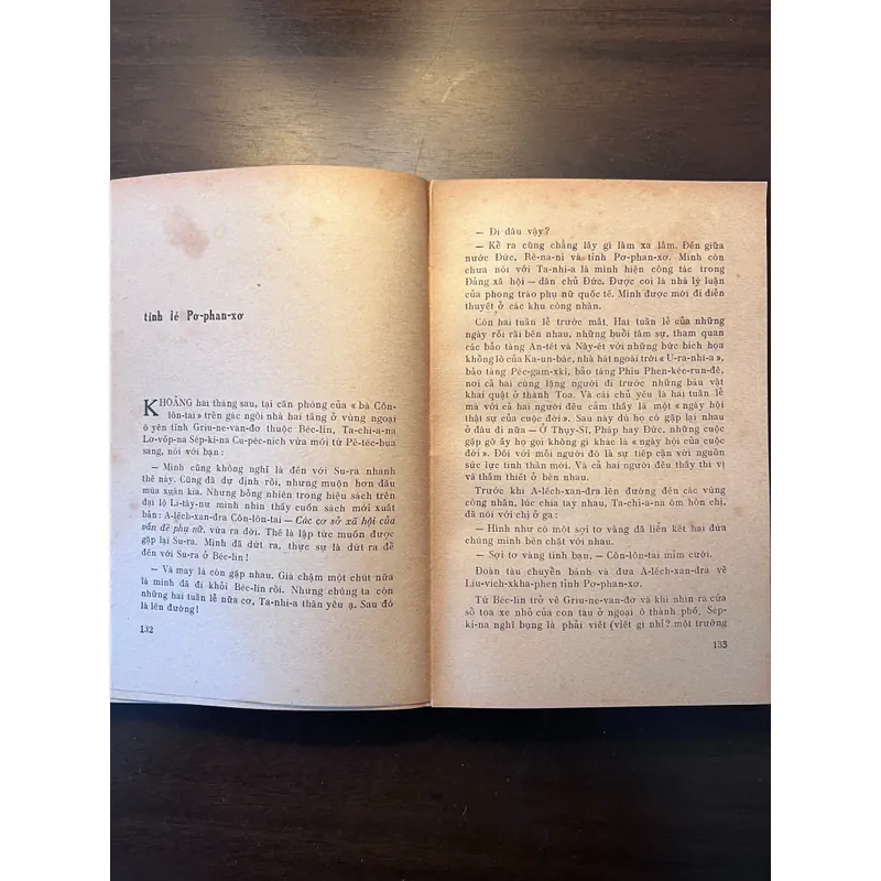 📖 Bà đại sứ (xb 1977) 602479