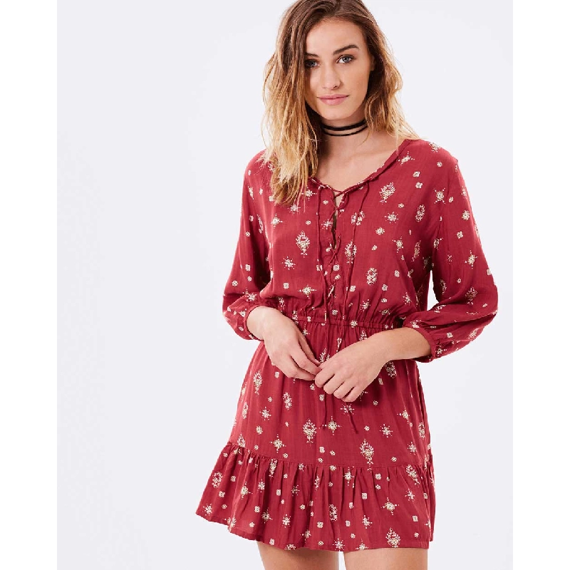 Đầm bèo tay lỡ 465627