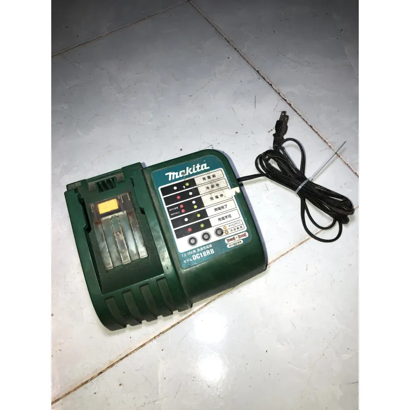 Bộ sạc pin 7,2V-18V Makita Nhật 796314
