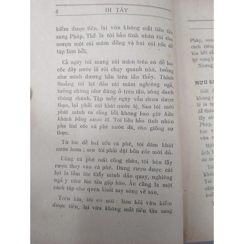 ĐI TÂY - NHẤT LINH 
 520982