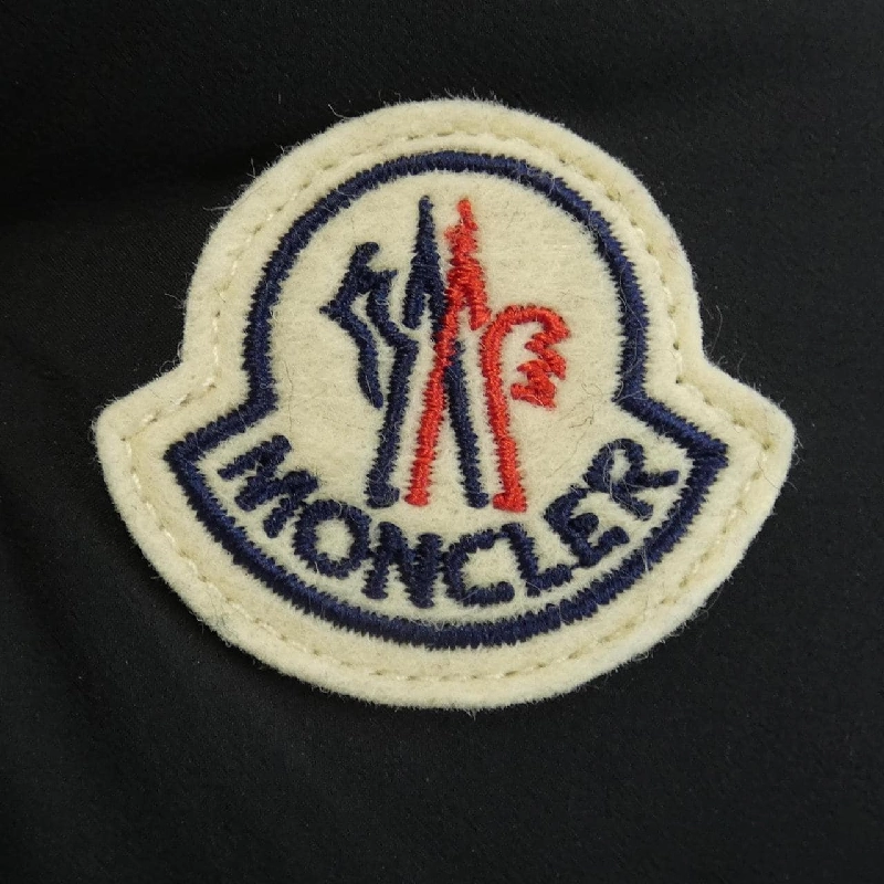 Áo gile MONCLER - Hàng hiệu Chính hãng 895323