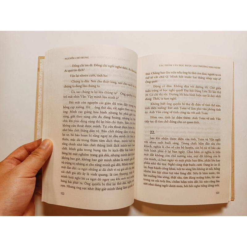 Tiếng Khóc Của Nàng Út - Thiếu Tướng Nguyễn Chí Trung
 453655