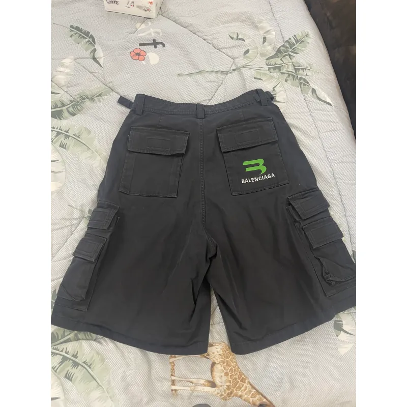 Quần short Cargo Thời Trang Nam Balenciaga size L màu đen 931911
