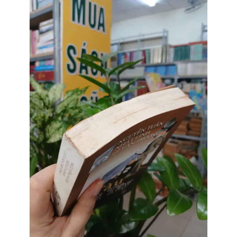 ĐI TÀU ĐI TÂY - NGUYỄN TUÂN, NHẤT LINH, LÊ VĂN 1038225
