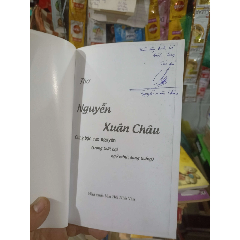 Thơ Nguyễn Xuân Châu 2012 mới 80% ố Văn học Việt Nam HCM2702 930356