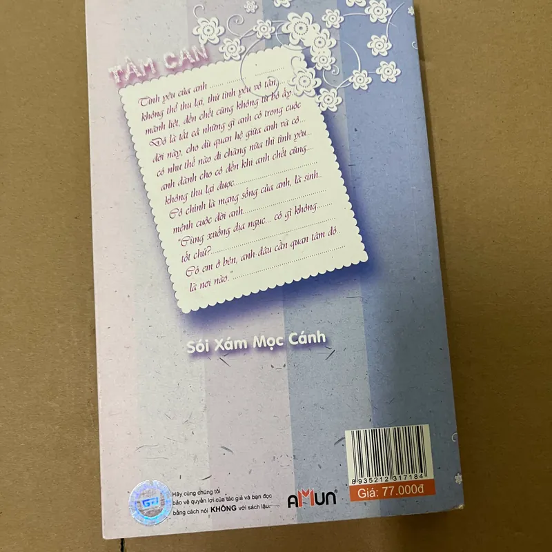 Sói xám mọc cánh 562973