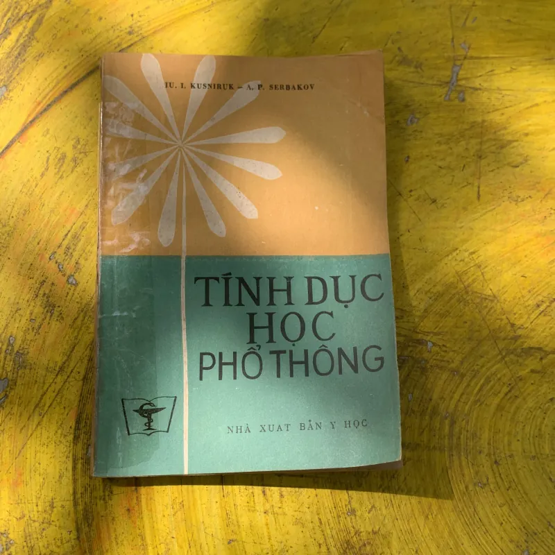 TÍNH DỤC HỌC PHỔ THÔNG- KUSNIRUK & SERBAKOV 780541