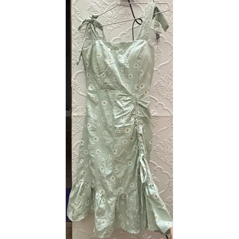 Váy hai dây hoạ tiết hoa cúc 607925