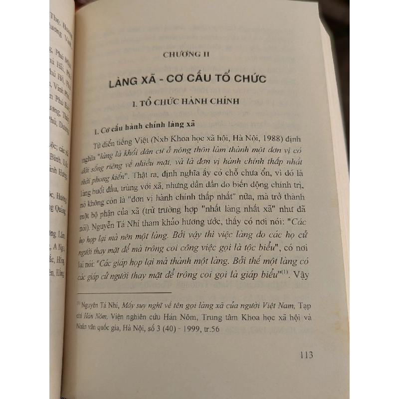 Văn hoá xứ Huế đời sống văn hoá làng xã - Lê Nguyễn Lưu 523601