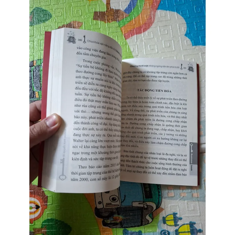 Chìa khóa vạn năng dẫn lối thành công - Bí quyết kinh doanh 926889