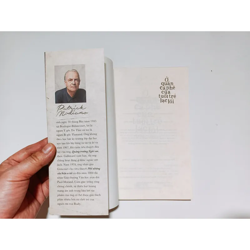 Ở Quán Cà Phê Của Tuổi Trẻ Lạc Lối - Patrick Modiano 735493