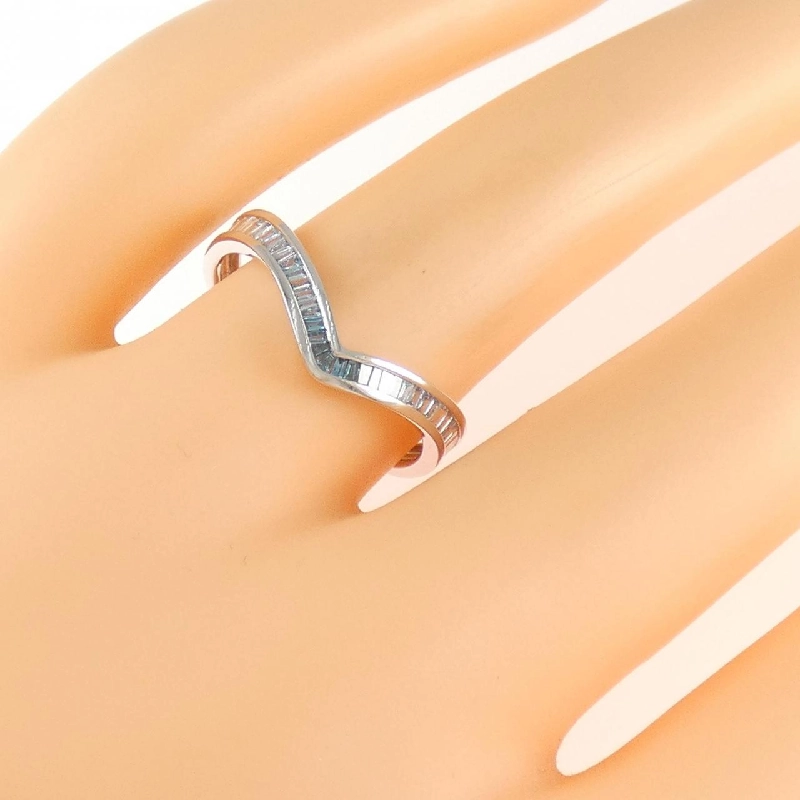 Nhẫn kim cương K18WG 0.30CT 667994