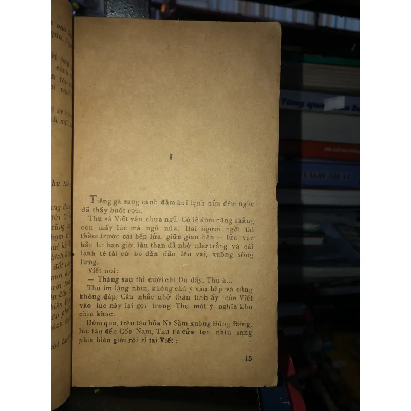 Tuổi trẻ Hoàng Văn Thụ - Tô Hoài  797507