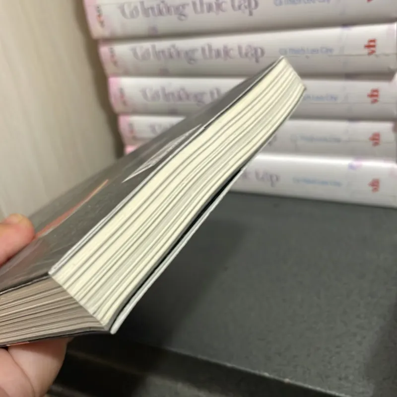 (sách dành cho trẻ em) - Những chuyện kỳ bí cho bầy cáo non - Christian Mckay Heidicker 990168