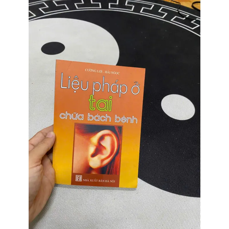 Combo 3 cuốn Liệu Pháp Ở Tai - Tay và Chân Chữa Bách Bệnh - Tác giả: Cường Lợi - Hải Ngọc 700752