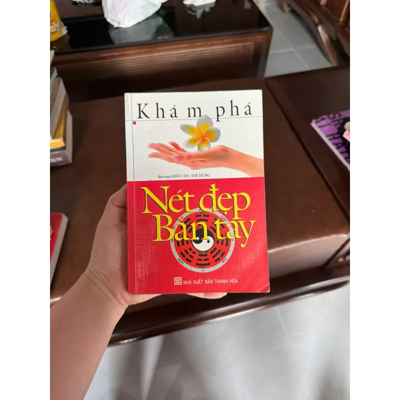 KHÁM PHÁ NÉT ĐẸP BÀN TAY (KIẾN VĂN – THẾ HÙNG)- K5 1031204