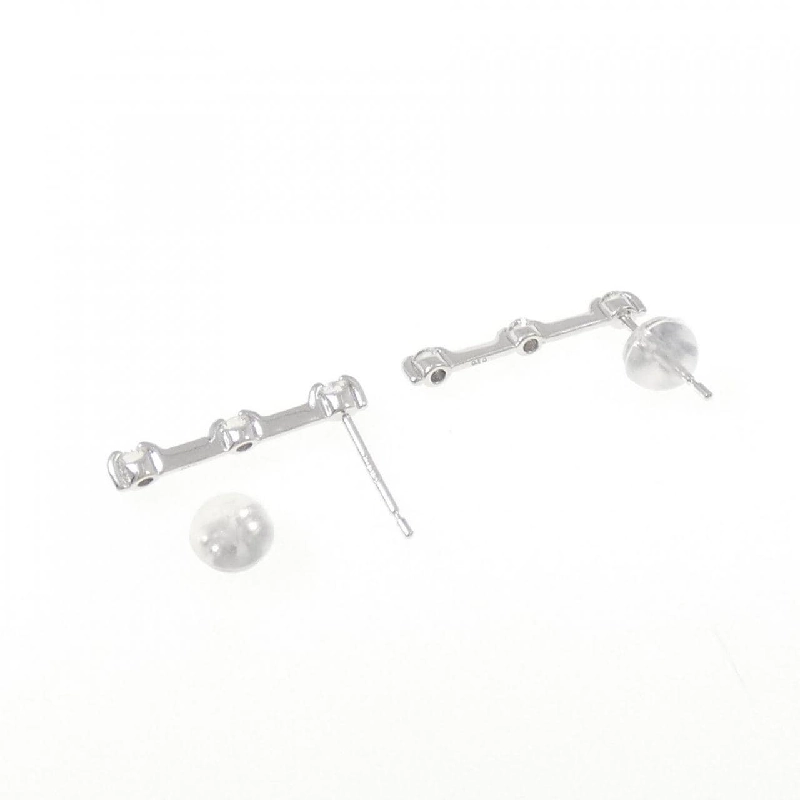 K18WG Bông tai kim cương ba viên 0.20CT - Hàng hiệu Chính hãng 872003