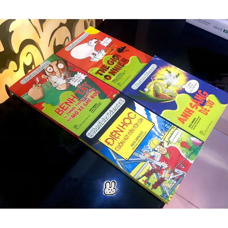 Combo 4 quyển: Horrile Science 1020194