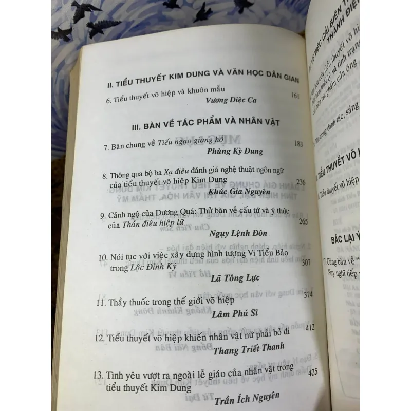 Tiểu Thuyết Kim Dung Qua Các Hội Thảo Quốc Tế 1998 & 2003 739046