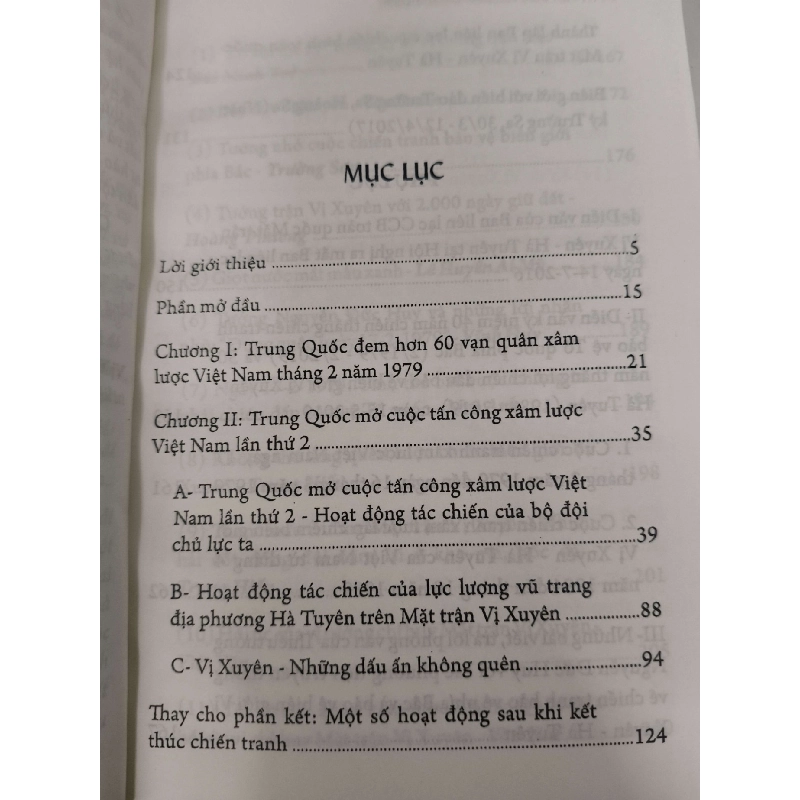 Remake Hồi ức chiến tranh Vị Xuyên - 261 trang - LỊCH SỬ - CHÍNH TRỊ - TRIẾT HỌC - ANTQ2011-31 702461