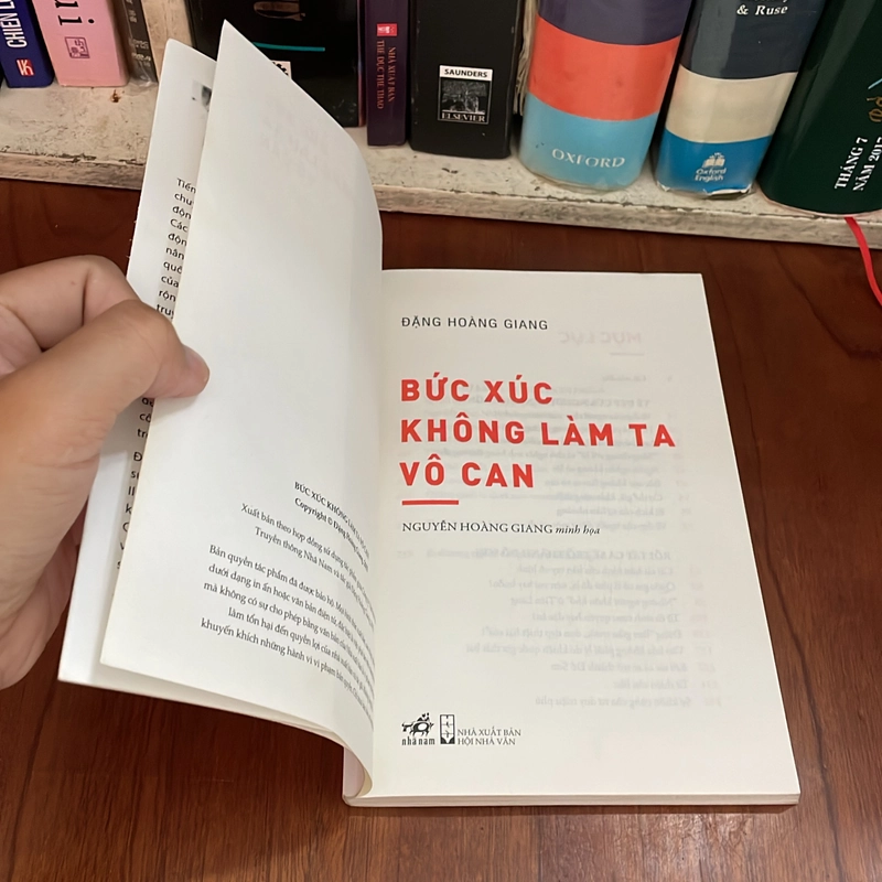 II Sách Kỹ Năng: Bức Xúc Không Làm Ta Vô Can - Đặng Hoàng Giang - 2015 551945