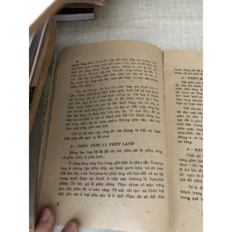 Đất phèn ở Đồng bằng sông Cửu Long 995285