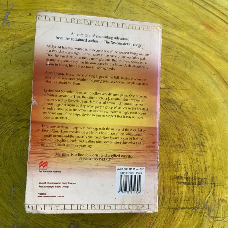 WOLFSKIN - JULIET MARILLIER 991219