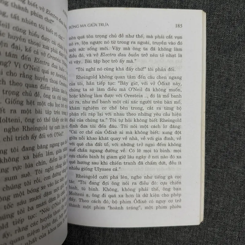 Bóng ma giữa trưa - Alberto Moravia 761032